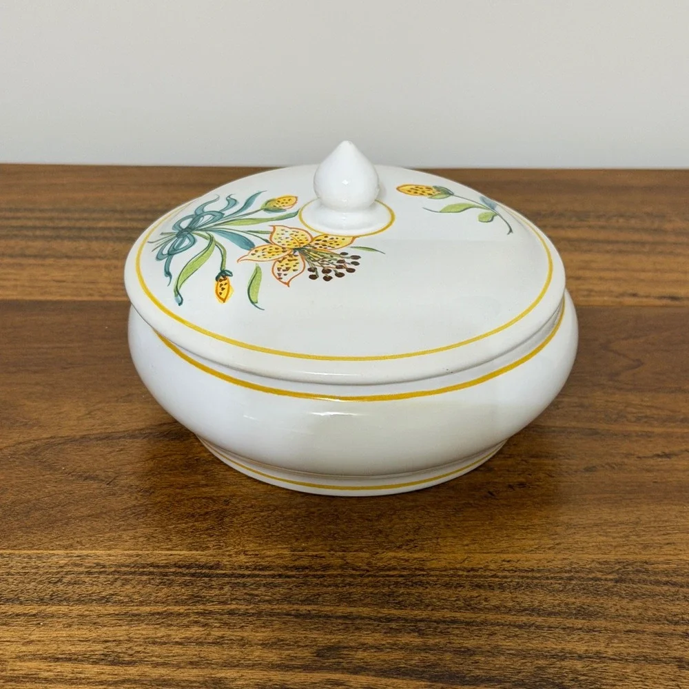 Pivato Nove Italy Pair Ceramic Lidded Vanity Jars Canisters Yellow Floral
